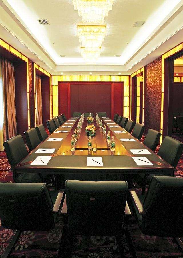 Chengdu Tianyou International Hotel Exterior photo