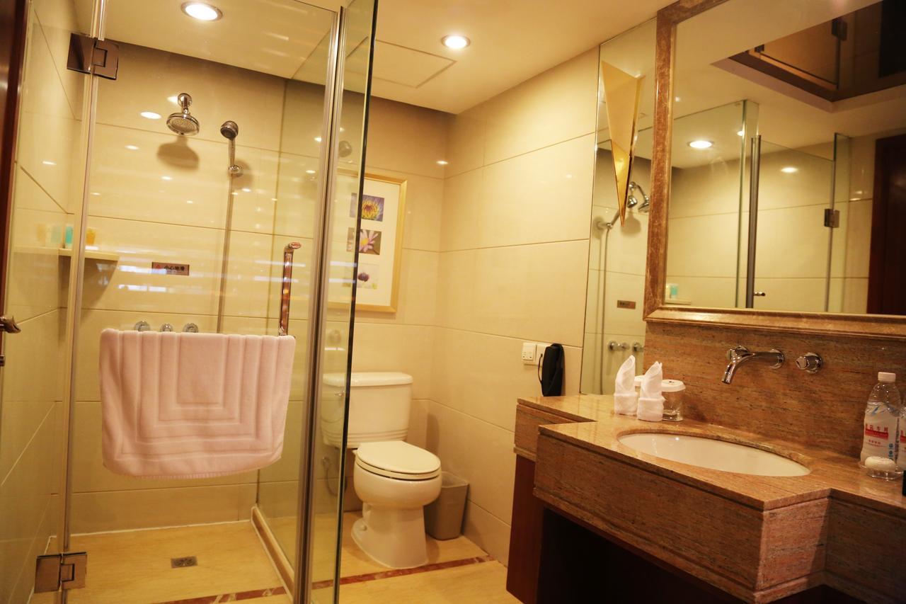 Chengdu Tianyou International Hotel Exterior photo